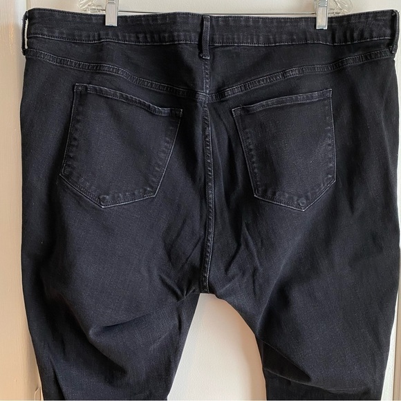 Old Navy Womens Pop Icon Skinny Mid-Rise Black Distressed Jeans Plus Size 24 - Picture 11 of 13